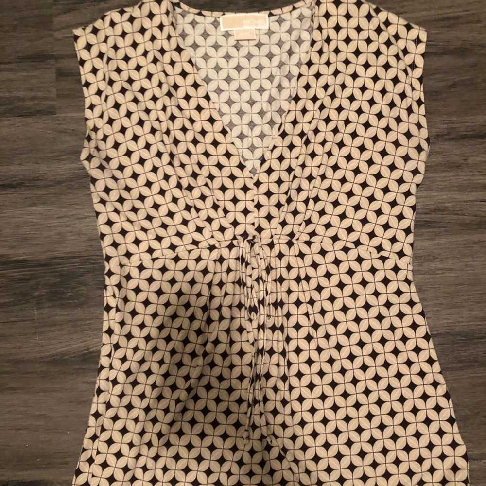 Michael Khors Cream Patterned Blouse 🔥